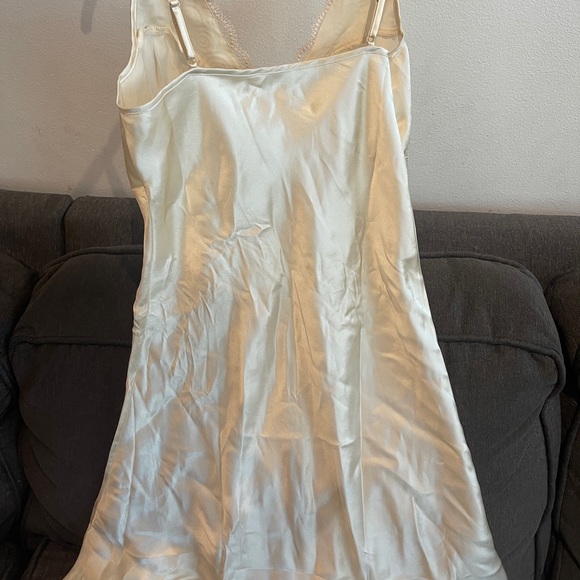 100% silk  nigh gown rob sets 2 pieces size L - Picture 8 of 11